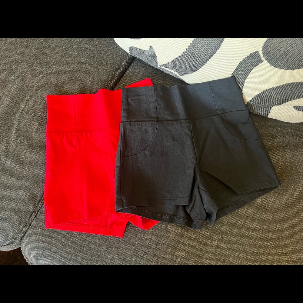 ✅Charlotte Russe - Black/Red Shorts!